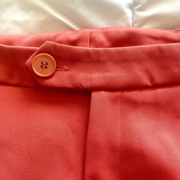 Pink classy Bermuda shorts - Picture 1 of 6